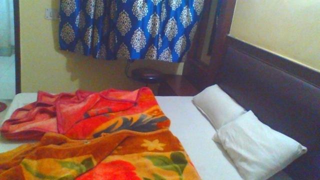 Hotel Sahara International Deluxe Nueva Delhi Habitación foto